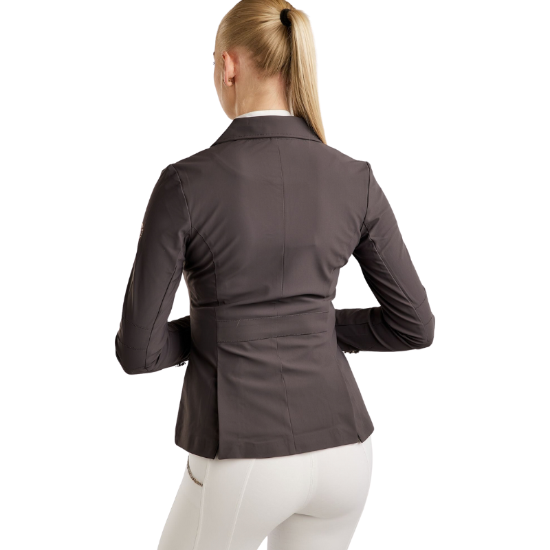 Montar Wedstrijdjasje MoLila