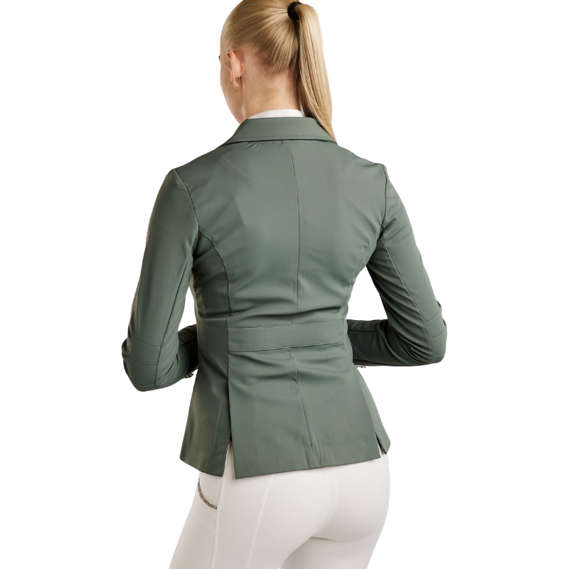 Montar Wedstrijdjasje MoLila